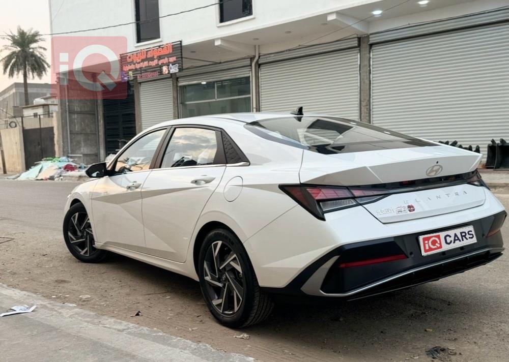 هيونداي النترا
